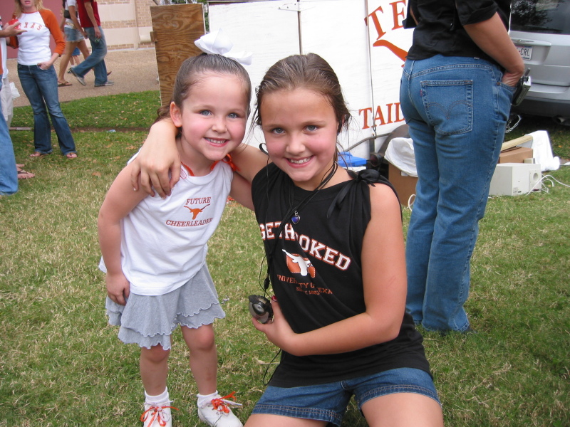 2005/11 November/Tailgate Party Kansas/800x600_IMG_2466.JPG
